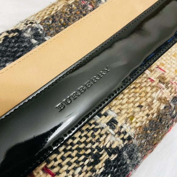 VINTAGE Burberry Tweed Crossbody Bag - Picture 8 of 10